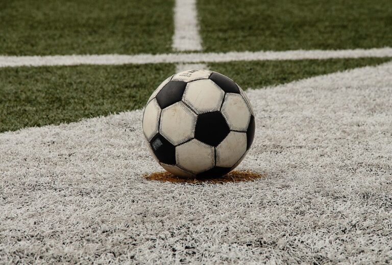 How to Beat the Bookmaker at Football Betting: Realistic Approach 9 article 26928 football photo 1